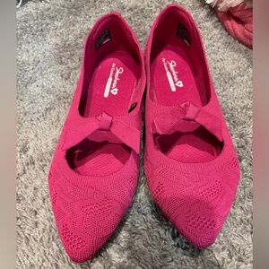 Skechers Women's Fuchsia Flats